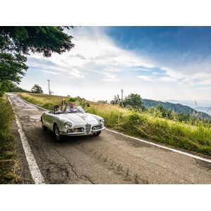 SmartBox Guida di unâ€™Alfa Romeo Giulietta per 2 giorni nel weekend sul Lago di Garda
